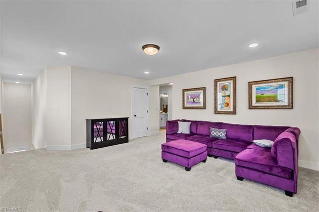 1206 Harbor Crossing Way, Greensboro, NC 27455