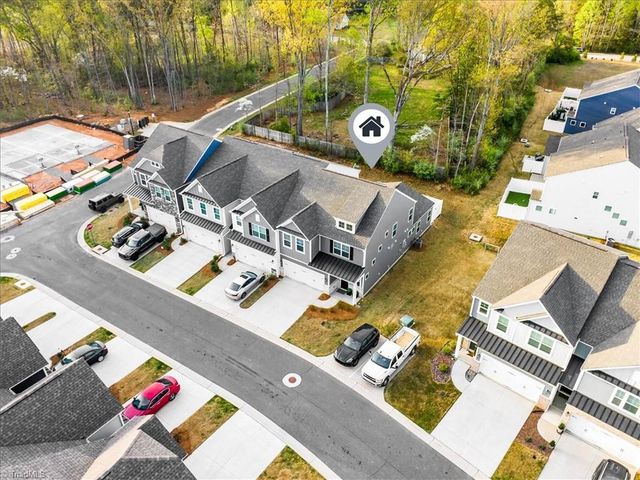 1206 Harbor Crossing Way, Greensboro, NC 27455