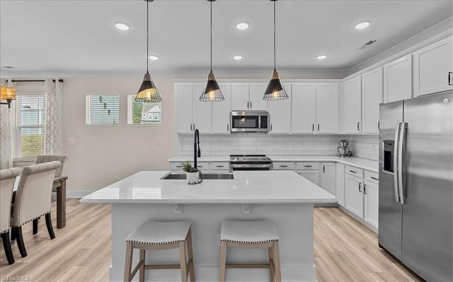 1206 Harbor Crossing Way, Greensboro, NC 27455