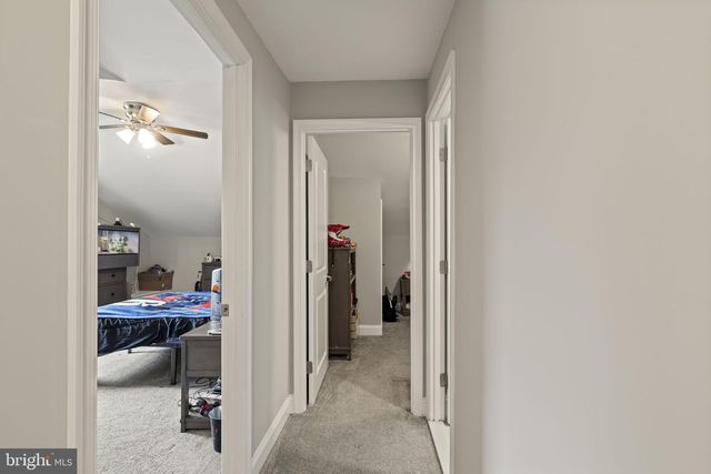 510 SMITHFIELD AVE, Philadelphia, PA 19116