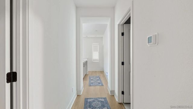 15681 Rennyson, San Diego, CA 92127