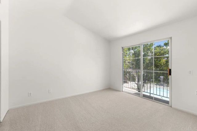 12011 Tivoli Park Row 2, San Diego, CA 92128