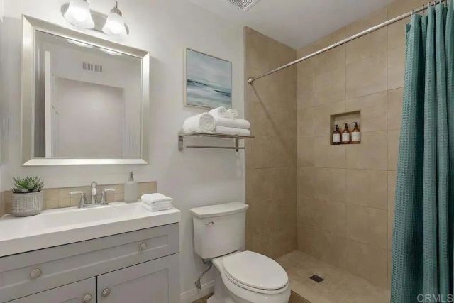 12011 Tivoli Park Row 2, San Diego, CA 92128