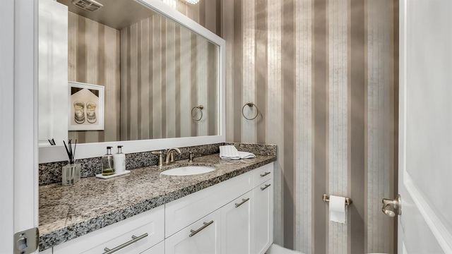 9040 W Watercrest Cir Circle W, Parkland, FL 33076