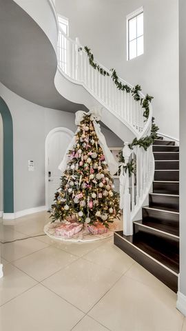 9040 W Watercrest Cir Circle W, Parkland, FL 33076
