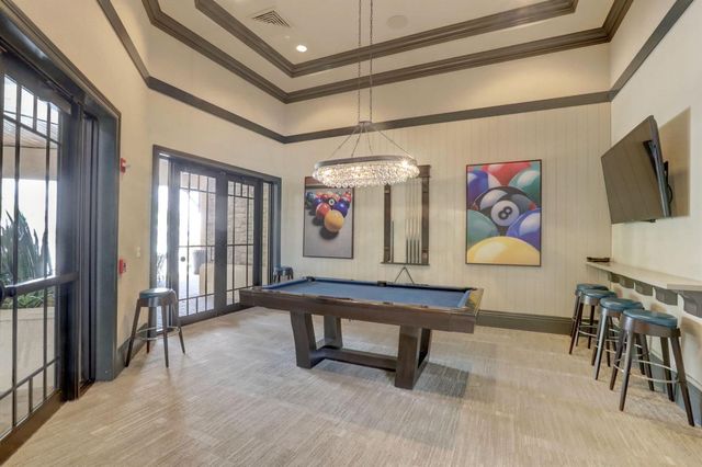 9040 W Watercrest Cir Circle W, Parkland, FL 33076