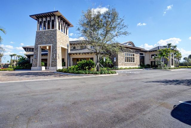 9040 W Watercrest Cir Circle W, Parkland, FL 33076