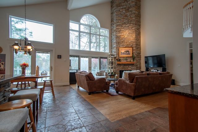 5981 Candy Mountain Road, Murphy, NC 28906