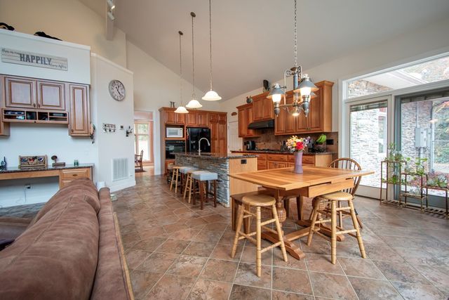 5981 Candy Mountain Road, Murphy, NC 28906