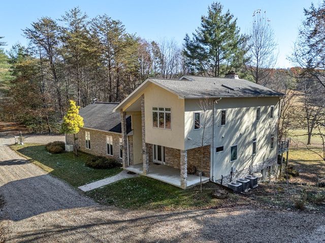 5981 Candy Mountain Road, Murphy, NC 28906