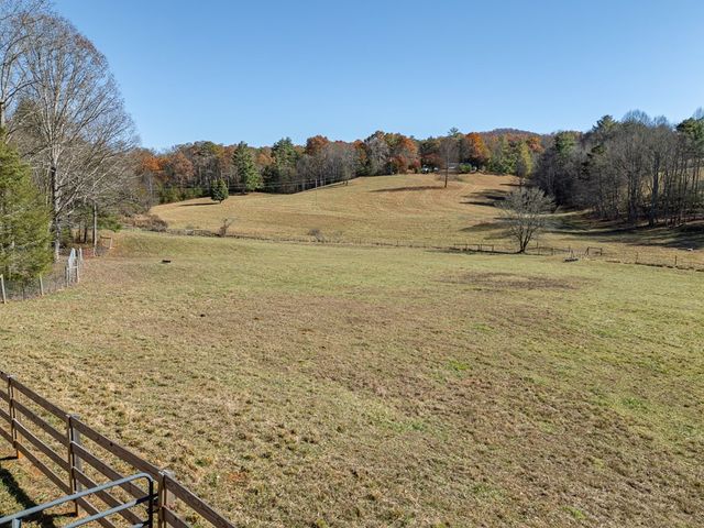 5981 Candy Mountain Road, Murphy, NC 28906
