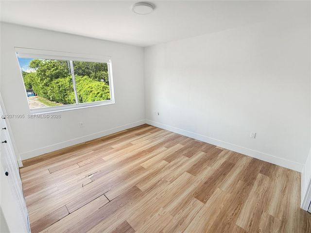 8035 Lake Drive 205, Doral, FL 33166