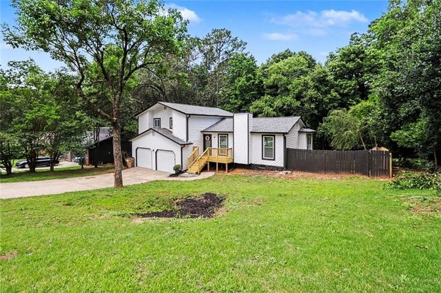 3415 Sheree Trail SW, Stone Mountain, GA 30087
