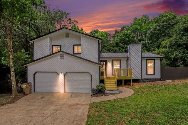 3415 Sheree Trail SW, Stone Mountain, GA 30087