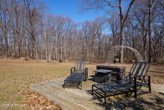 304 Schoolhouse Road, Monroe, NJ 08831