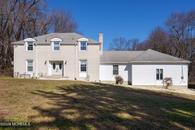 304 Schoolhouse Road, Monroe, NJ 08831