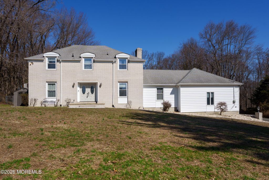 304 Schoolhouse Road, Monroe, NJ 08831
