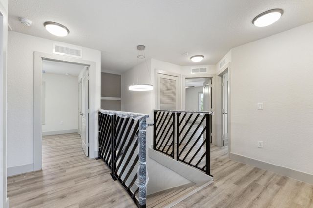 522 Lucky Lane, Delray Beach, FL 33444