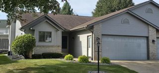 18 Village Homes Drive, Waunakee, WI 53597