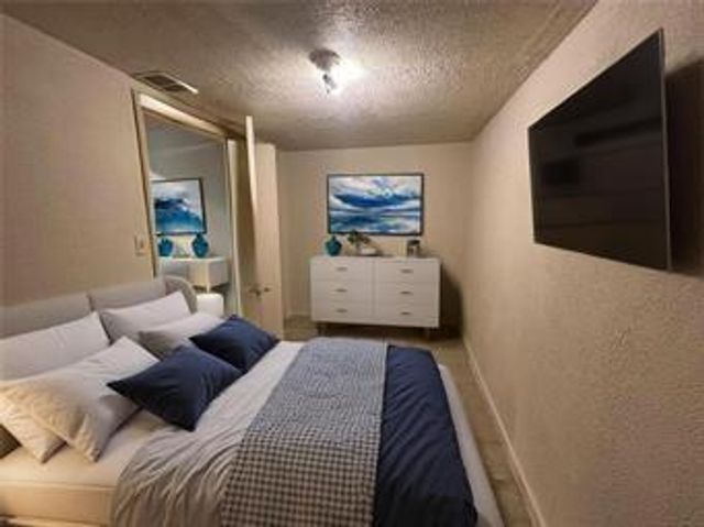 4714 Norton Avenue, Kansas City, MO 64130