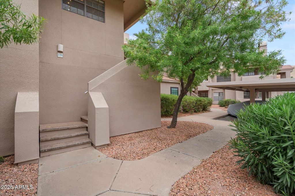 5950 N 78TH Street 226, Scottsdale, AZ 85250 — photo 2