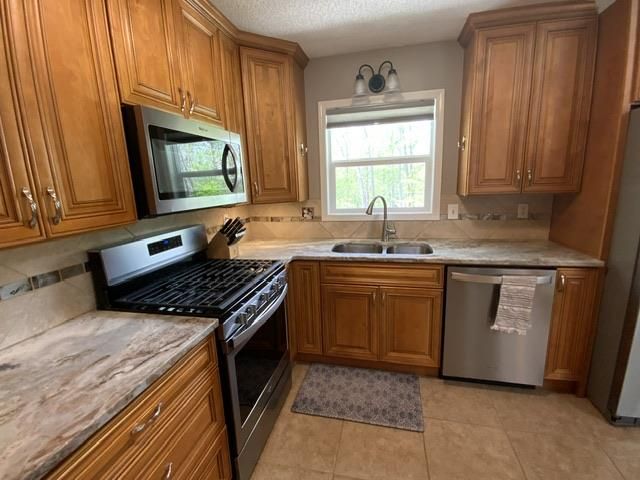 426 Shenendoa Dr., Ellijay, GA 30540