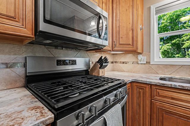 426 Shenendoa Dr., Ellijay, GA 30540