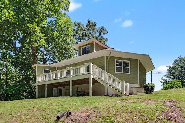 426 Shenendoa Dr., Ellijay, GA 30540