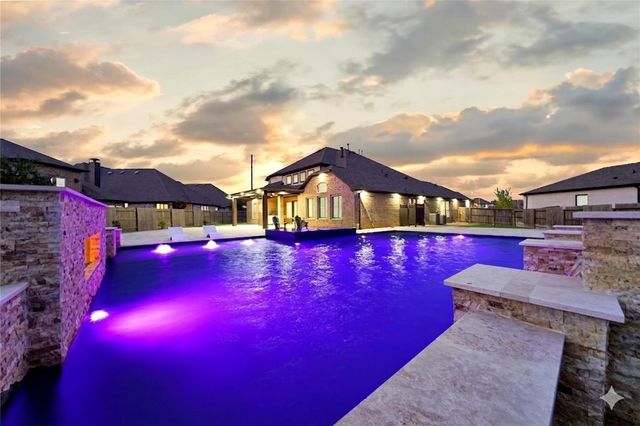 5003 Legend Ridge Court, Fulshear, TX 77441