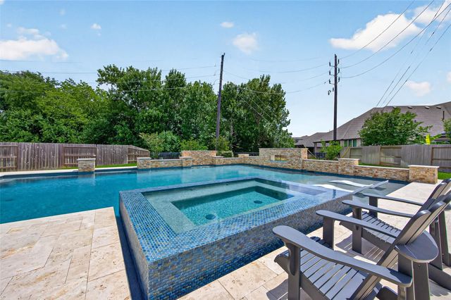 5003 Legend Ridge Court, Fulshear, TX 77441