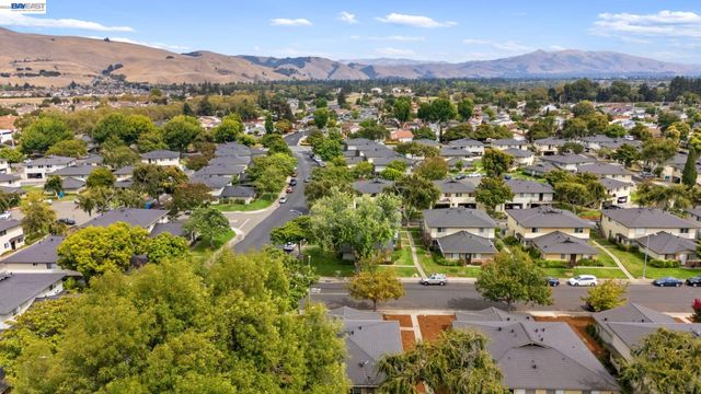 2201 Partridge Way 2, Union City, CA 94587