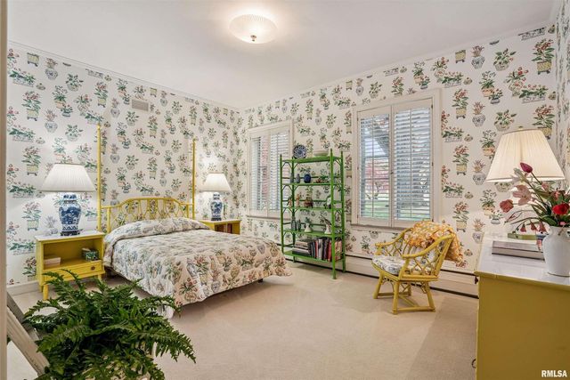 500 54TH Street A, Moline, IL 61265