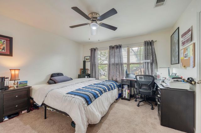 1725 Harvey Mitchell Parkway S 1814, College Station, TX 77840