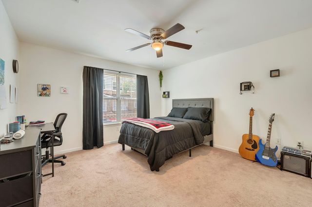 1725 Harvey Mitchell Parkway S 1814, College Station, TX 77840