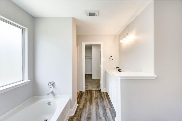 1810 Adobe Stone Drive, Humble, TX 77396