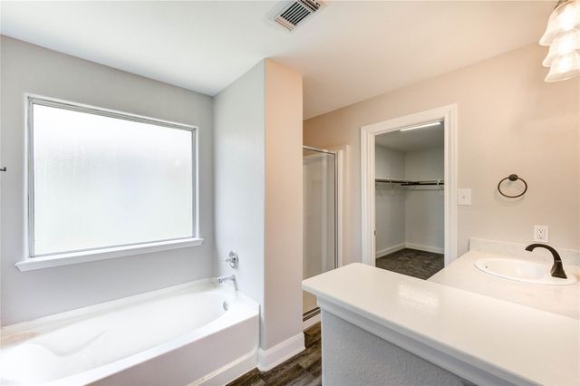 1810 Adobe Stone Drive, Humble, TX 77396