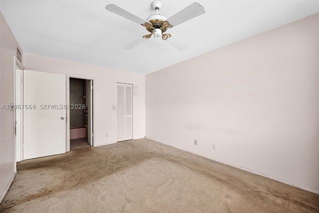 5300 Washington St R110, Hollywood, FL 33021