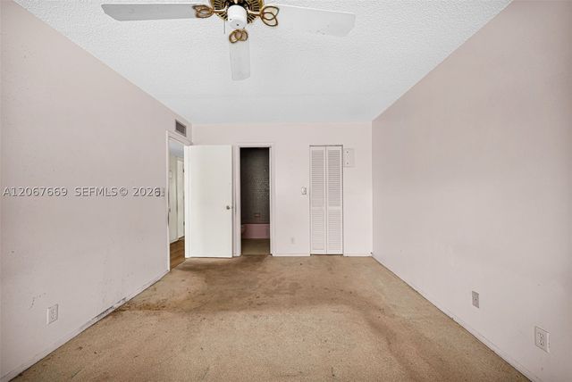 5300 Washington St R110, Hollywood, FL 33021