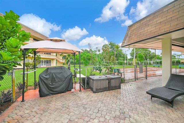 5300 Washington St R110, Hollywood, FL 33021