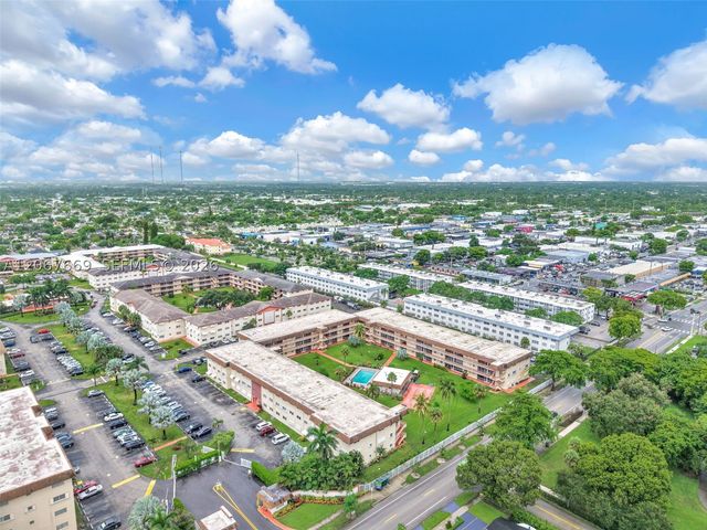 5300 Washington St R110, Hollywood, FL 33021