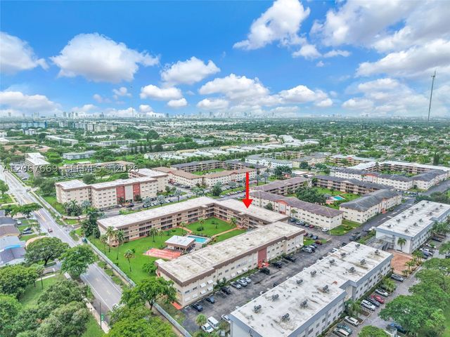 5300 Washington St R110, Hollywood, FL 33021