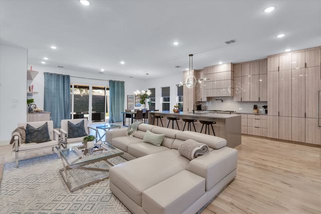 7519 Robin Road, Dallas, TX 75209