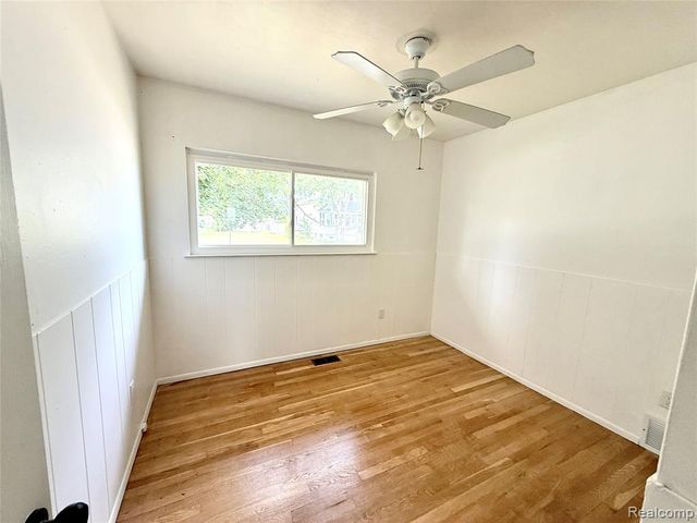 8220 Rivard Avenue, Warren, MI 48089