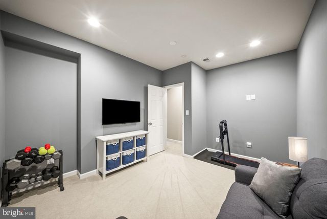 43117 BALTUSROL TER, Ashburn, VA 20147