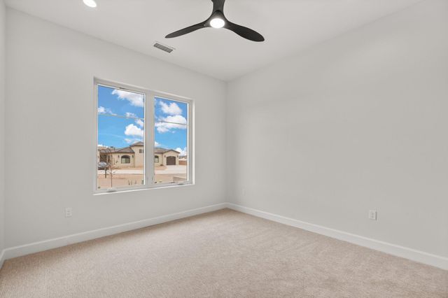 1232 21st Avenue SE, Rio Rancho, NM 87124