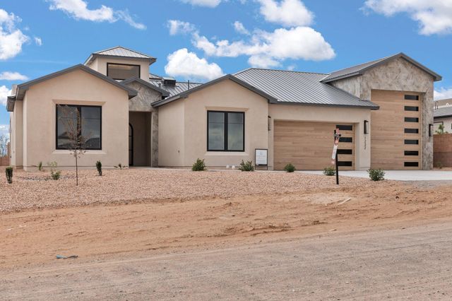 1232 21st Avenue SE, Rio Rancho, NM 87124