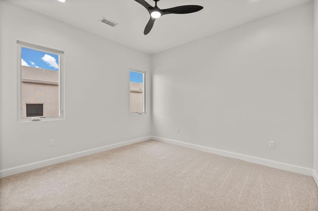 1232 21st Avenue SE, Rio Rancho, NM 87124