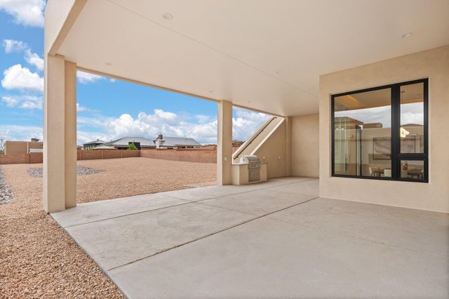 1232 21st Avenue SE, Rio Rancho, NM 87124