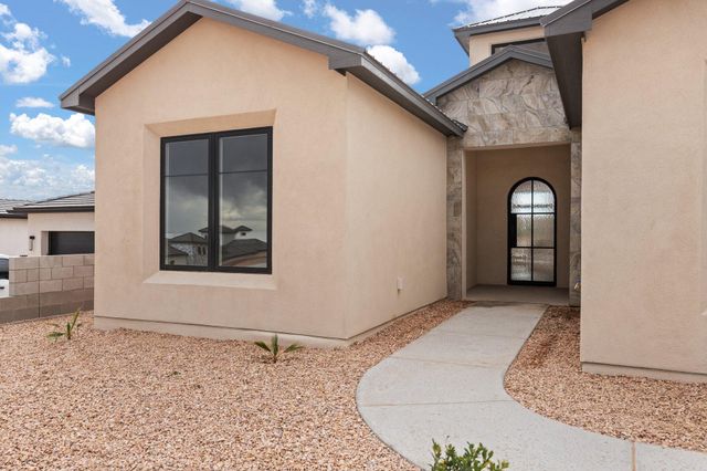 1232 21st Avenue SE, Rio Rancho, NM 87124