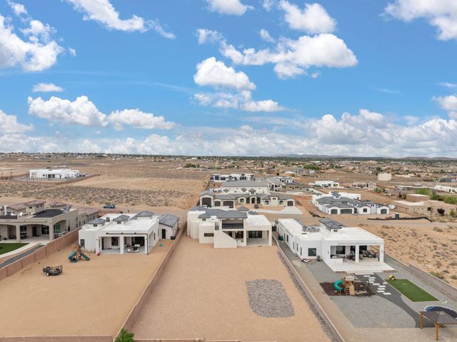 1232 21st Avenue SE, Rio Rancho, NM 87124